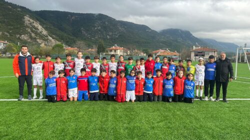 HAZIRLIK MAÇINDA 2 GRUP İLE DÜĞEREK GÜNEŞSPOR’A KONUK OLDUK